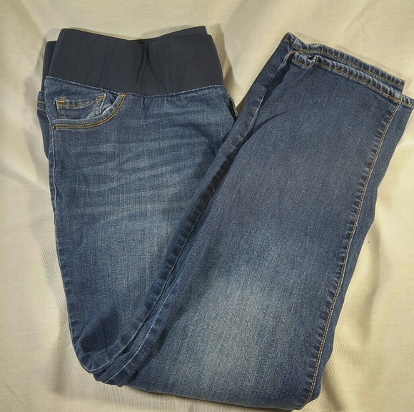 Old Navy Straight Leg Maternity Jeans Size 18 EUC - Picture 1 of 3